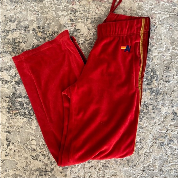 😻😻NWOT Aviator nation red velour set - Picture 4 of 8